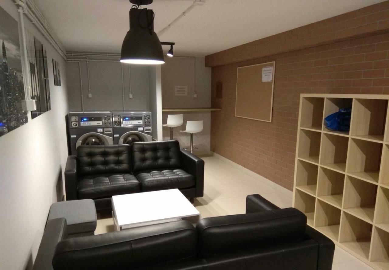 Appartement Manufaktura à Varsovie Extérieur photo